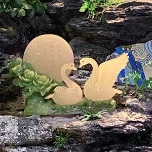 Meet your Posher, Dulce